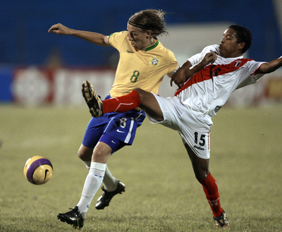 ＜サッカー 07南米ユース選手権＞ブラジル ペルーを降しグループ首位へ - パラグアイ