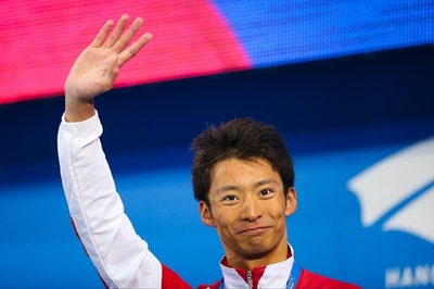 入江が男子100m背泳ぎで金、パンパシ水泳