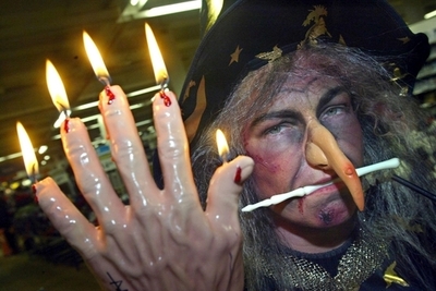 キプロス「魔女」に禁固20日の判決下る