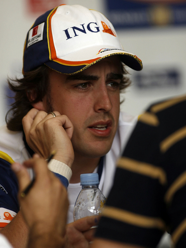 苦しい2008年シーズンを覚悟するアロンソ