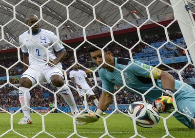 フランス対ホンジュラスで初のゴールライン・テクノロジーによる得点