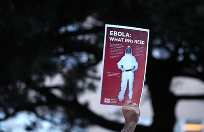 米看護師がエボラ隔離解除を要求、当局を提訴の構え