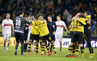 ドルトムントがドイツ杯4強入り、オーバメヤンが公式戦30点目