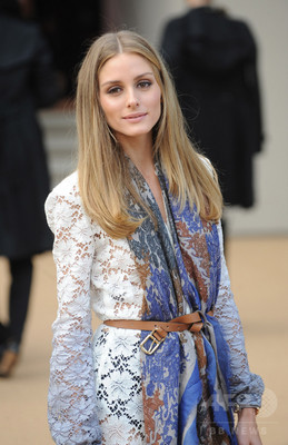 オリヴィア パレルモ 充電できるバッグ をデザイン 写真1枚 ファッション ニュースならmode Press Powered By Afpbb News