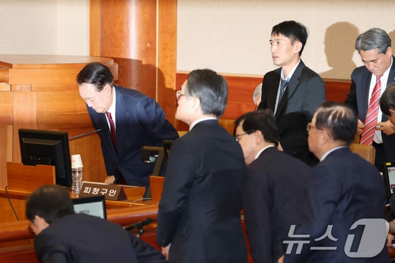 23日午後、弾劾審判第4回弁論期日に出席した韓国のユン・ソンニョル（尹錫悦）大統領(c)news1