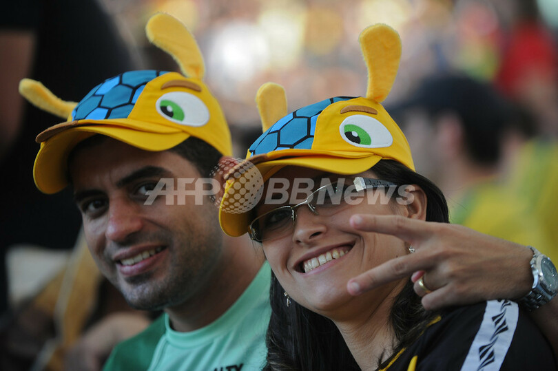 ブラジル美女から日本人サポーター、マスクマンまで・・・コンフェデ杯を盛り上げたサポーター