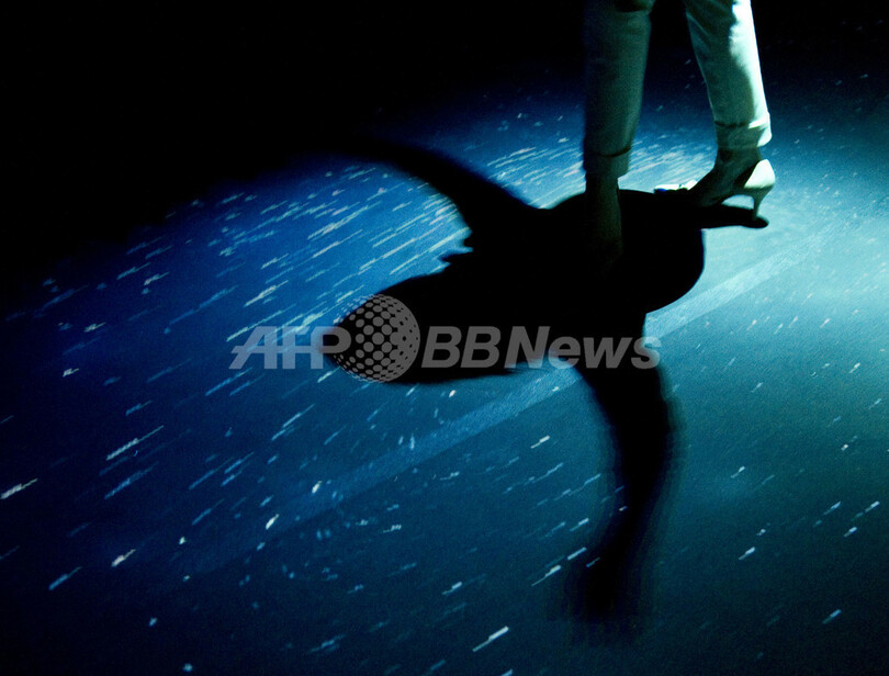 「光の生き物たち」展、米自然史博物館で開催