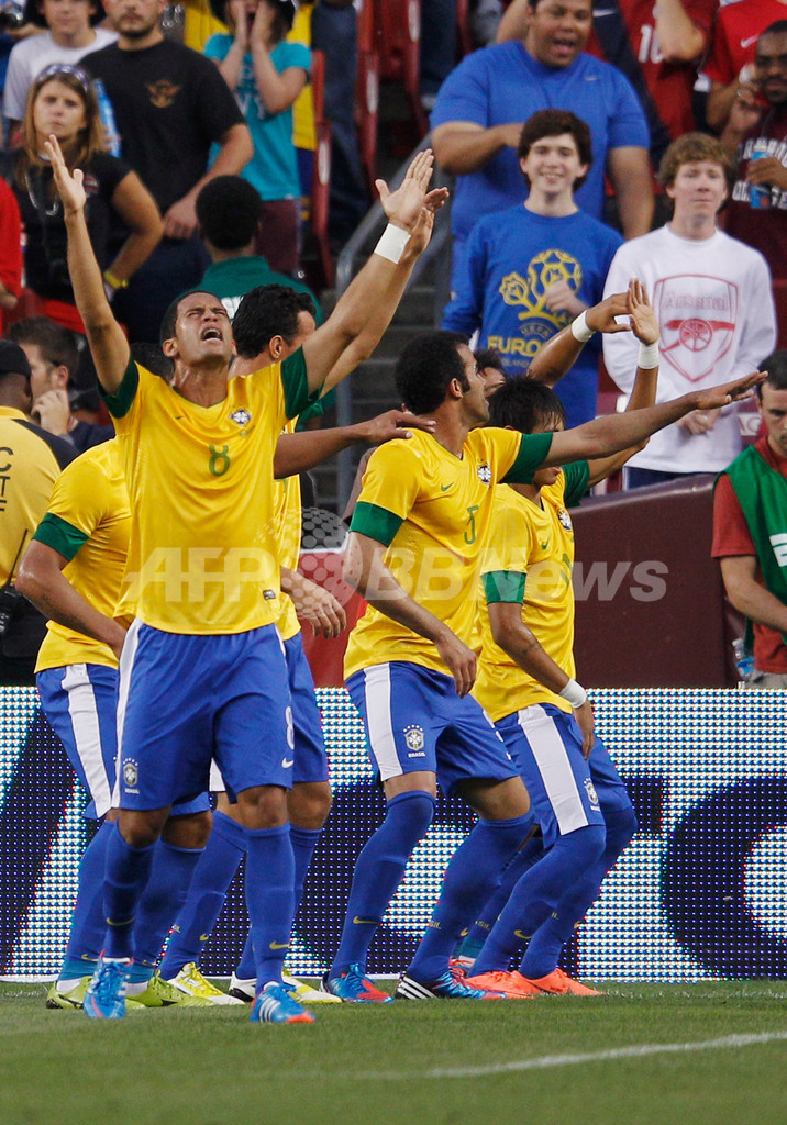 ブラジルがネイマールの活躍で米国に快勝、国際親善試合