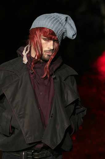 09/10年秋冬パリ・メンズコレクション＞ジョン・ガリアーノ、新作を