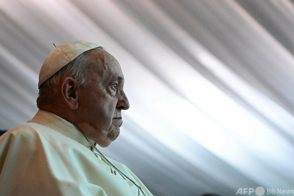 ローマ教皇の言葉、6月に宇宙へ バチカン 写真1枚 国際ニュース：AFPBB