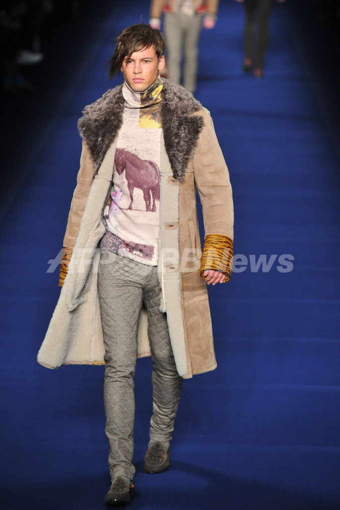 ＜13/14年秋冬ミラノ・メンズコレクション＞エトロ