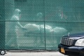ストレッチャーで運ばれる新型コロナウイルス感染症で亡くなった人の遺体。米ニューヨークで（2020年4月8日撮影、資料写真）。(c)Bryan R. Smith / AFP