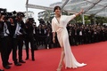 非コンペティション部門で上映された『Mad Max : Fury Road』の上映会に出席した仏女優のソフィー・マルソー（2015年5月14日撮影）。(c)AFP/ANNE-CHRISTINE POUJOULAT