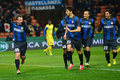 12-13イタリア・セリエAは10日、第24節の試合が行われ、インテル（Inter Milan）が3-1でキエーボ・ベローナ（Chievo Verona）を下した。

前半2分に先制点を挙げて喜ぶインテルのアントニオ・カッサーノ（Antonio Cassano、左、2013年2月10日撮影）。(c)AFP/GIUSEPPE CACACE