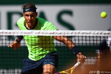 NIKEテニスウェア ラファエル・ナダル選手着用 2017 全仏オープン NIKEテニスウェア ラファエル・ナダル選手着用 2017 全仏