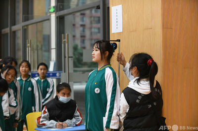 人は身長が9割 背の高さにこだわる中国人 写真1枚 国際ニュース Afpbb News