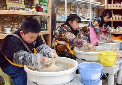 【文化中国】中国「千年の磁器の都」の景德鎮での探究学習旅行が大人気