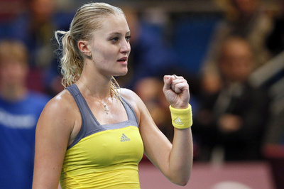 第1シードのエラーニが準々決勝進出、GDFスエズ・オープン