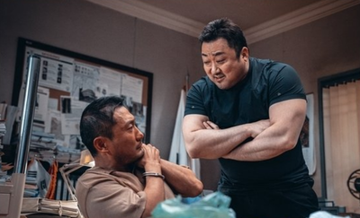 コロナの悪夢から3年ぶりの祝砲 （下） – KOREA WAVE