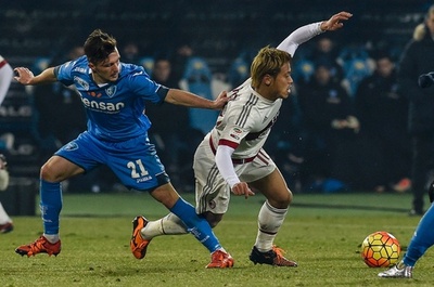 ミランはエンポリと引き分け、バロテッリ復帰を勝利で飾れず