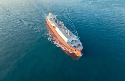 中国初の18万立方メートルLNG運搬船が完成