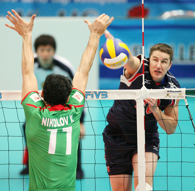 米国 フルセットの末にブルガリアを降して3勝目