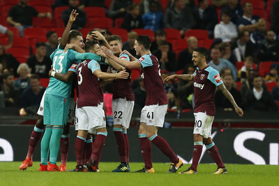 ウェストハムが大逆転でトッテナムに勝利、チェルシーもEFL杯4回戦へ