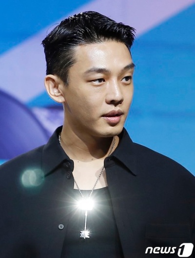 韓流トップ俳優、全身麻酔薬を常習容疑で聴取