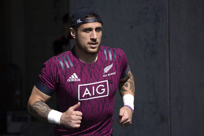 ペレナラが23年までオールブラックスと契約、NTTドコモ退団