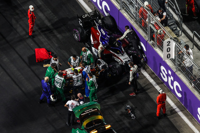 F2で大クラッシュ 元F1王者フィッティパルディ氏の孫が緊急搬送