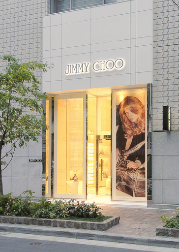 ジミー チュウ銀座旗艦店オープン、パーティーにジェシカら著名人が出席