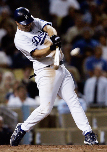 ドジャース パドレスを降す