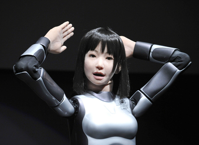 人間そっくりなロボットも登場、「デジタルコンテンツエキスポ2009」