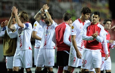 セビージャがバレンシアに先勝、決勝へ前進 ヨーロッパリーグ