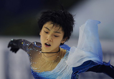 羽生が男子SP2位発進 村上は女子SP4位、中国杯