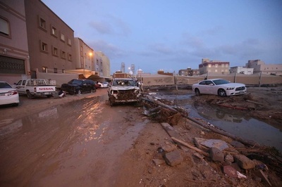 クウェートで豪雨、洪水により1人死亡