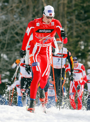 ＜FISノルディックスキー世界選手権2007＞男子個人50キロメートル・クラシカル、前回覇者のエスティルは2位に終わる - 札幌