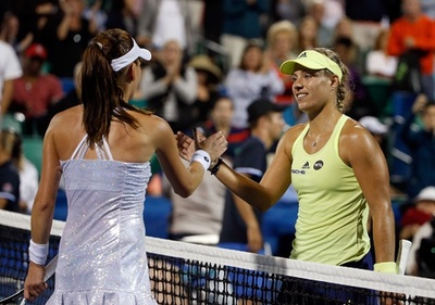 ケルバーが上位シードのラドワンスカ下し4強、バンク・オブ・ザ・ウエスト・クラシック