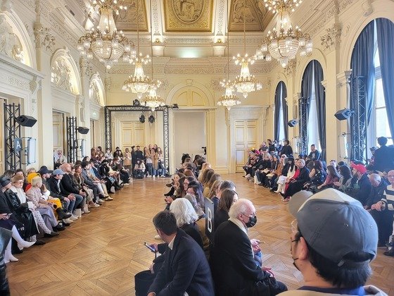 パリファッションウィークのソウルコレクション（ソウル市提供）(c)news1