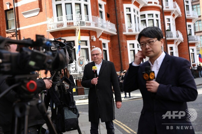 英、アサンジ容疑者を逮捕 米国が引き渡し要請