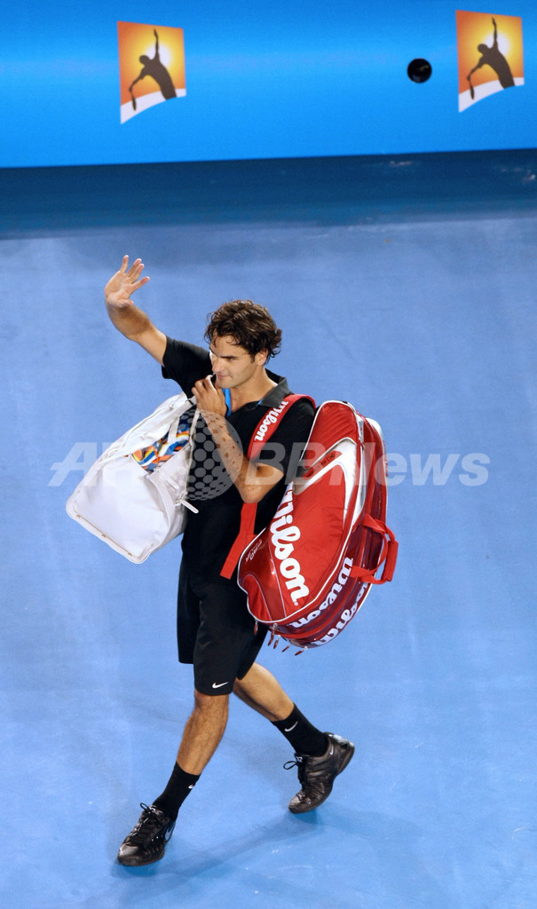 ジョコビッチ フェデラーを降し自身初の全豪決勝進出