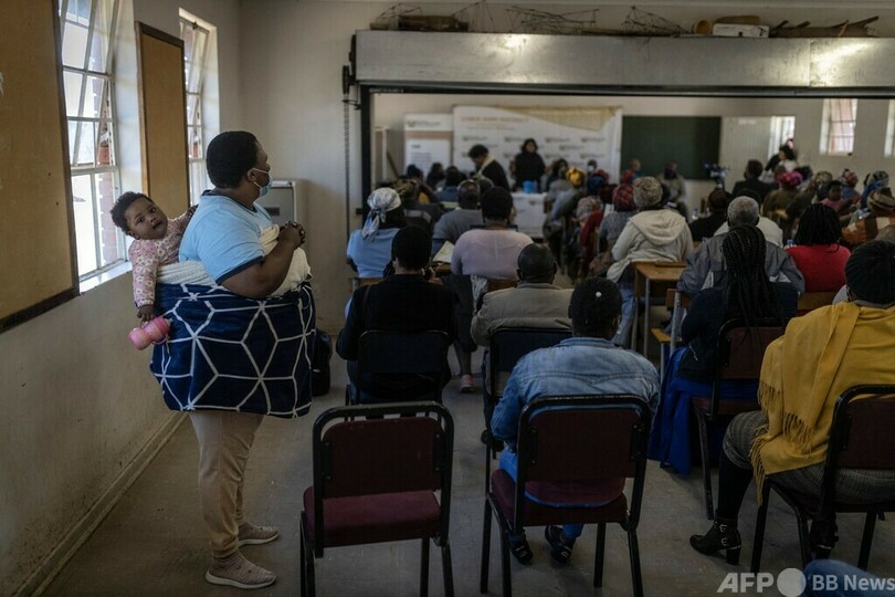 南ア「死の村」 高齢者狙う連続殺人事件