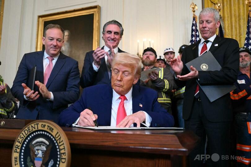 トランプ氏、重要鉱物めぐり調査指示 新たな関税候補に