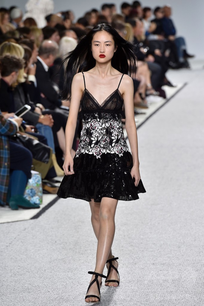 「ジャンバティスタ・ヴァリ」17年春夏