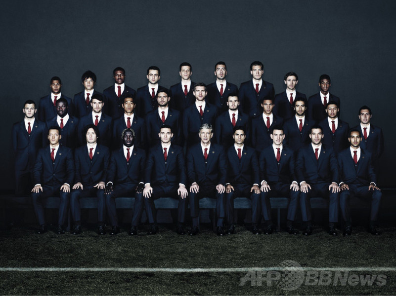 「ランバン」がデザイン、英サッカークラブ・アーセナル公式スーツ