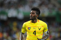 サッカー2013アフリカネイションズカップ（2013 The Africa Cup of Nations）は26日、グループDの2試合が行われ、トーゴが2-0でアルジェリアに勝利した。

前半32分に先制点を挙げ喜ぶトーゴのエマヌエル・アデバヨール（Emmanuel Adebayor、2013年1月26日撮影）。(c)AFP/ALEXANDER JOE