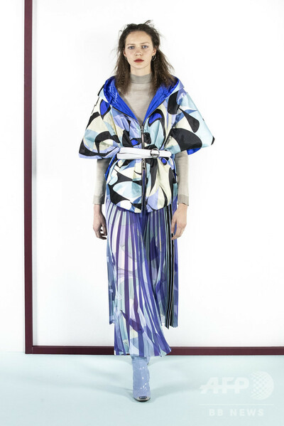 エミリオプッチ　オーストリッチ　トップス　サイズ40 グレー　新品 清水 文太さん - エミリオ・プッチ(EMILIO PUCCI)、ヴィンテージ