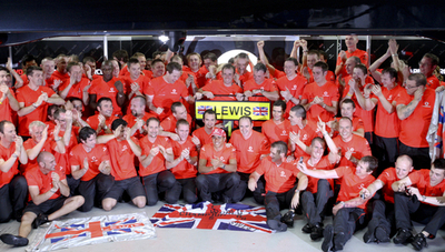 ハミルトン ブラジルGPを5位で終えてF1史上最年少年間王者に