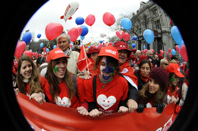 人工中絶の自由化に抗議、マドリードで大規模デモ