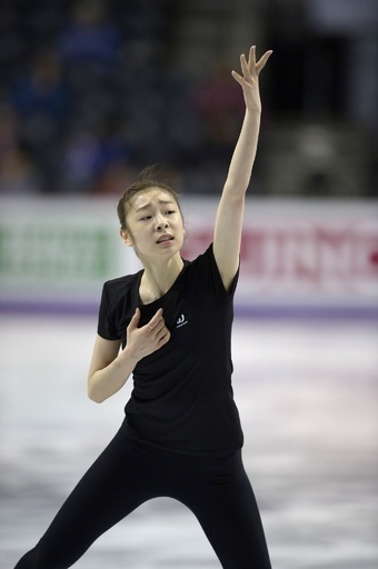 村上、鈴木らが開幕控え練習 世界フィギュア